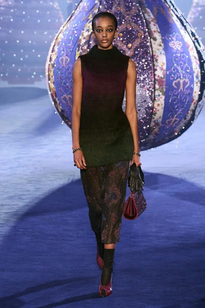 Look 47